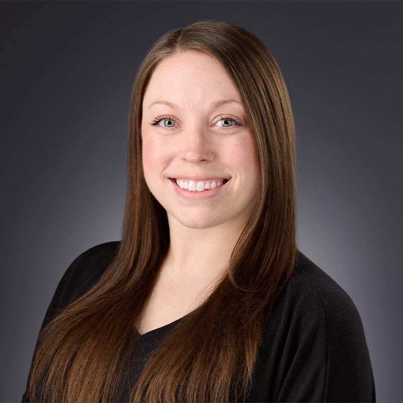 LeAnne Kienast headshot